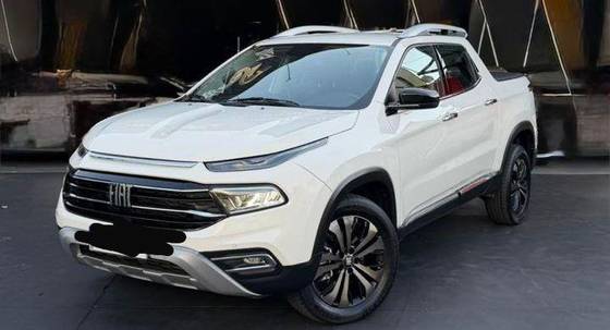FIAT TORO 2.0 16V TURBO DIESEL VOLCANO 4WD AT9 FIAT TORO 2.0 16V TURBO DIESEL VOLCANO 4WD AT9